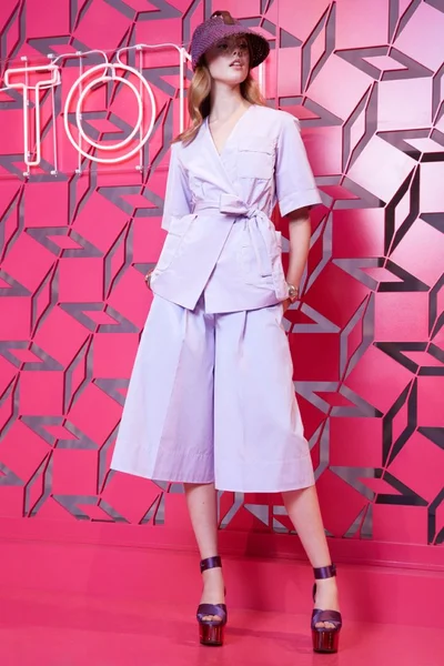 Look 9